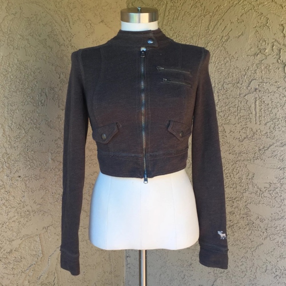 Abercrombie & Fitch cropped Zipper Hoodie says Medium but fits as XS